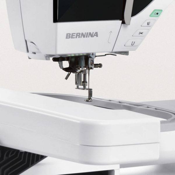 Bernina 790 PLUS - Image 3