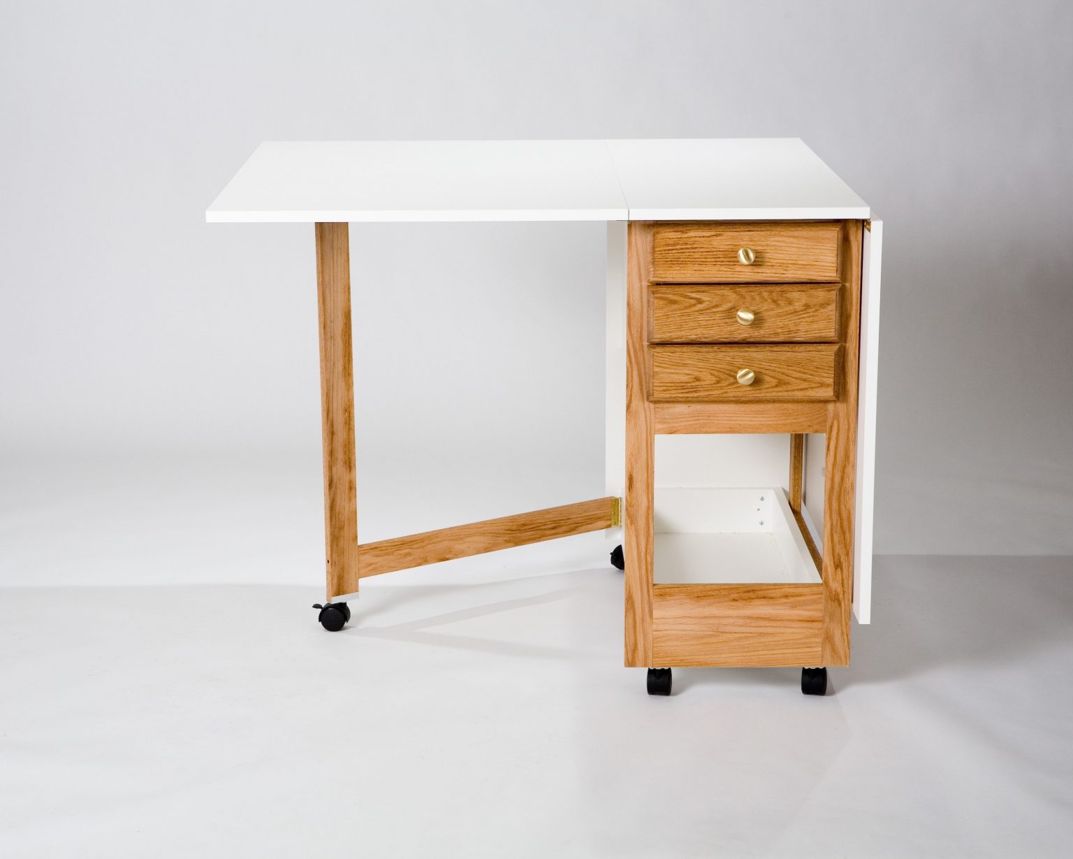 Tracey’s Tables Cutting Table Sew Much More