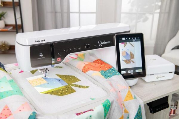 Baby Lock Radiance - Image 3
