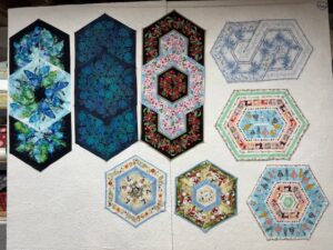 WAUKESHA - Triangle Fun with 60 Degree Cuts for Dazzling Table Runners Dec 13 10:30 AM - 2:30 PM